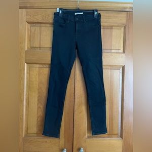 Levi’s - 711 Skinny - dark navy skinny jean